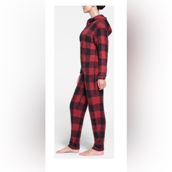 SKIMS NEW Red Black Brick Buffalo Check Cozy Knit Onesie. Size small/ medium. - Picture 4 of 5